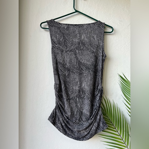 Ann Taylor Gray Asymmetrical Ruched Tank Top - Picture 4 of 7